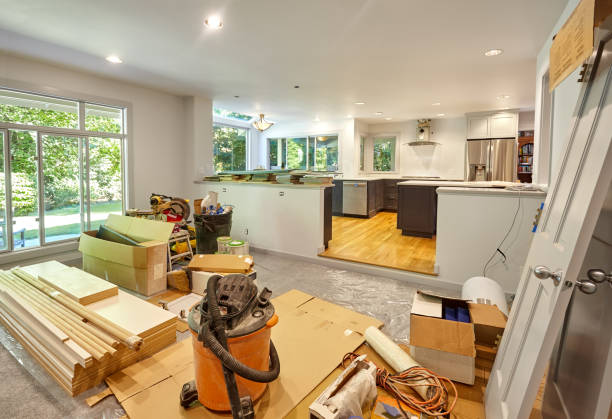 Professional Open Concept Kitchen technician working in Lakeland, FL